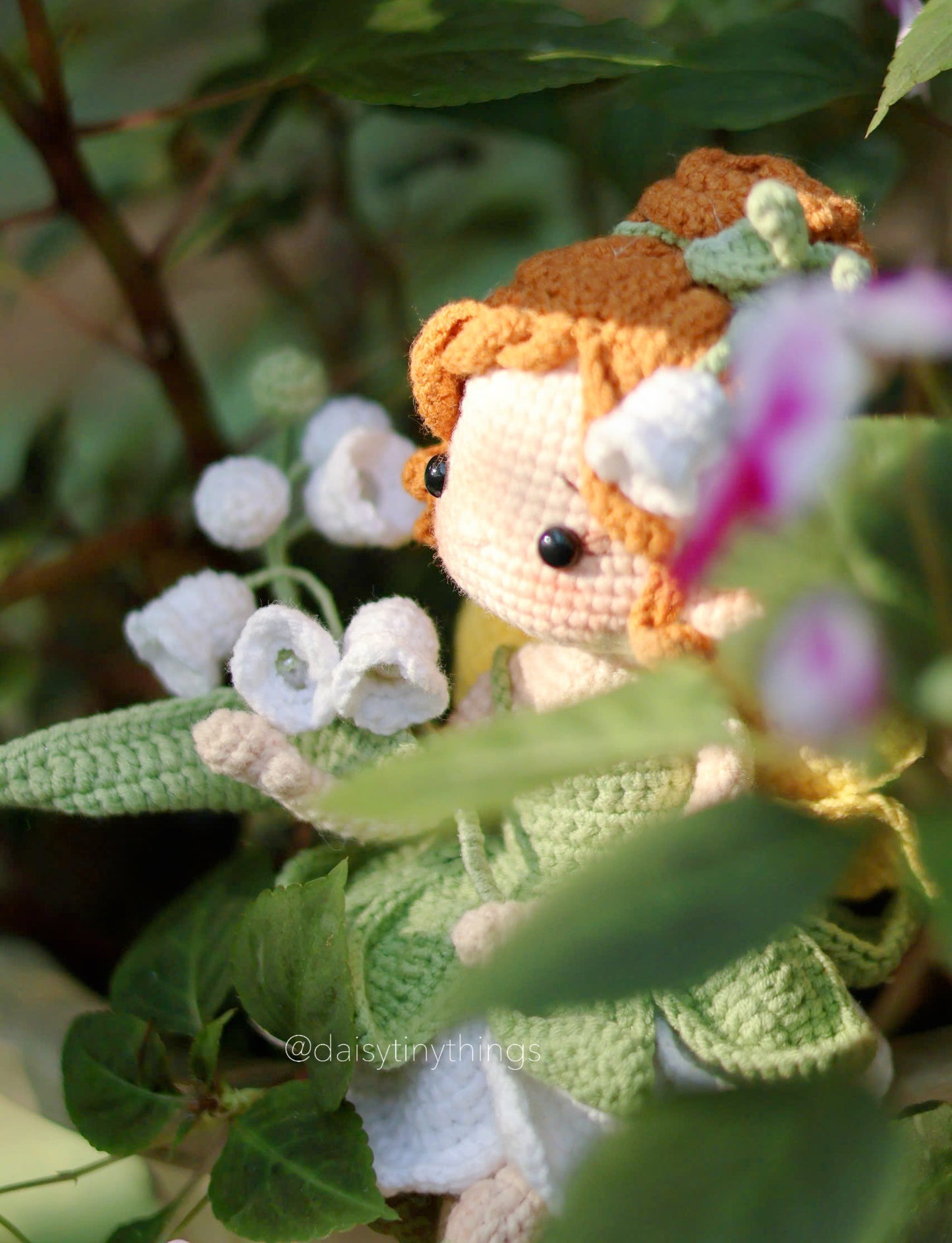 Lily of the Valley Fairy doll in English, French, German, Espanol