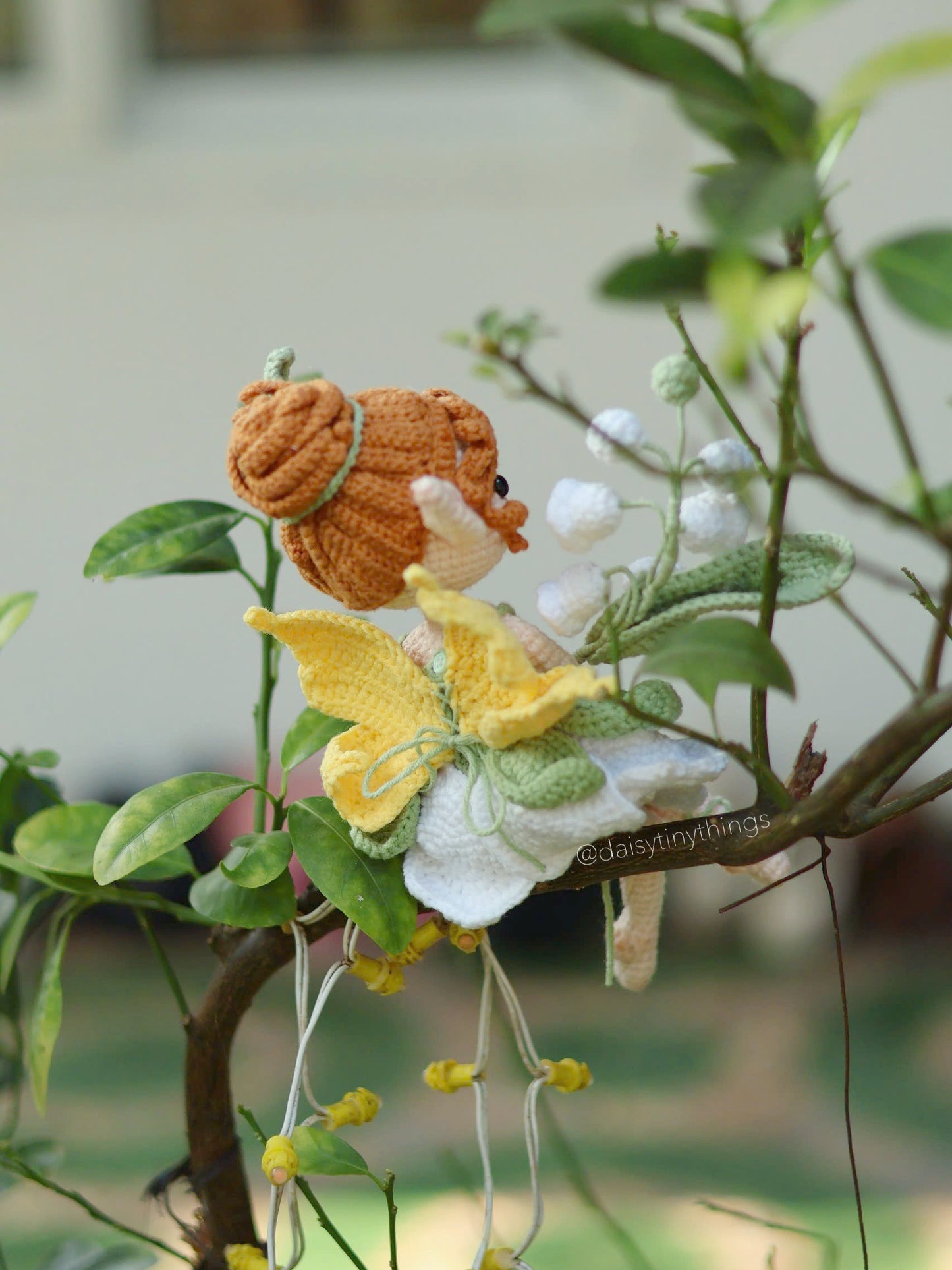 Lily of the Valley Fairy doll in English, French, German, Espanol