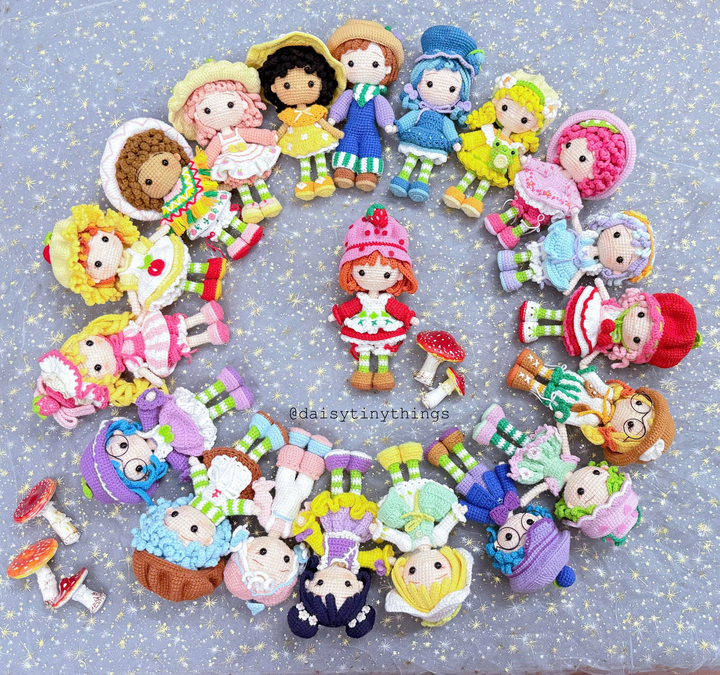 Bundle of 20 Strawberry shortcake and friends