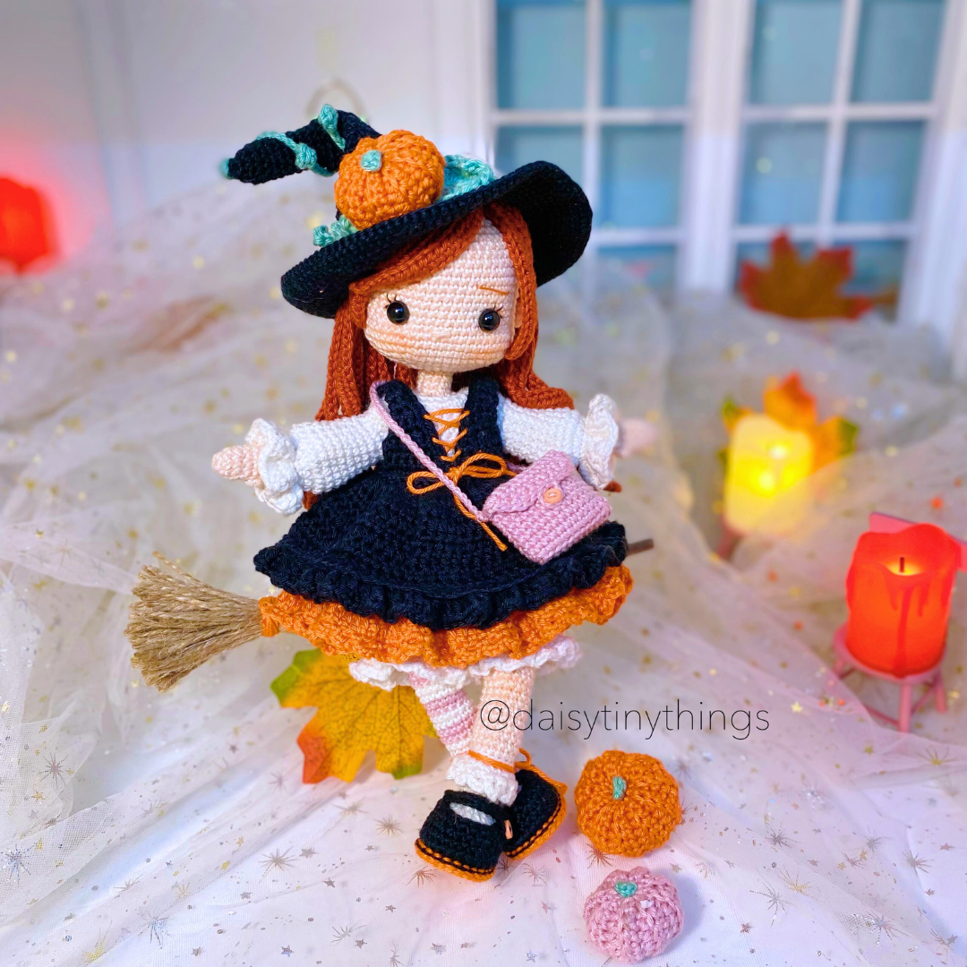 Olivia Witch doll (US term)